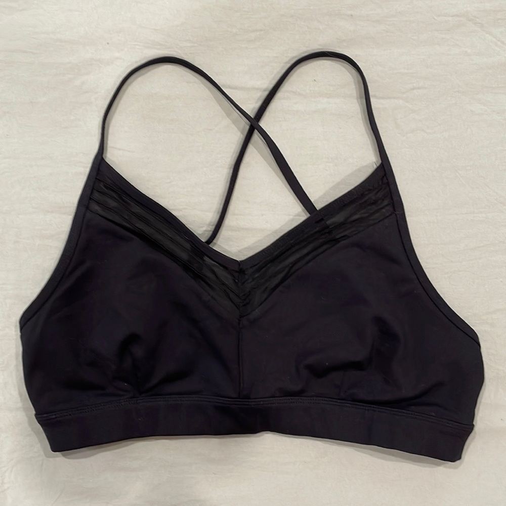 ALO Yoga Black Strappy V-Neck Sports Bra